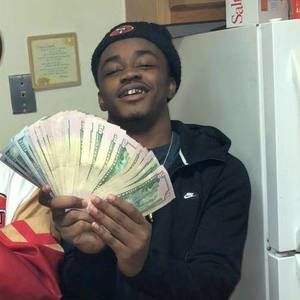 Meet your Posher, Cj